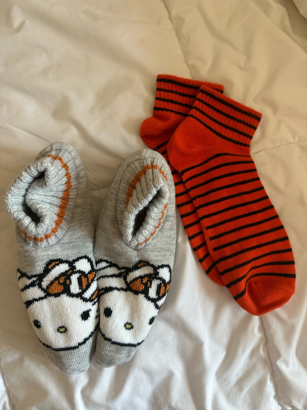 Women's Mummy Hello Kitty No-Show Socks & Orange Stripe Ankle Socks - 2 Pack